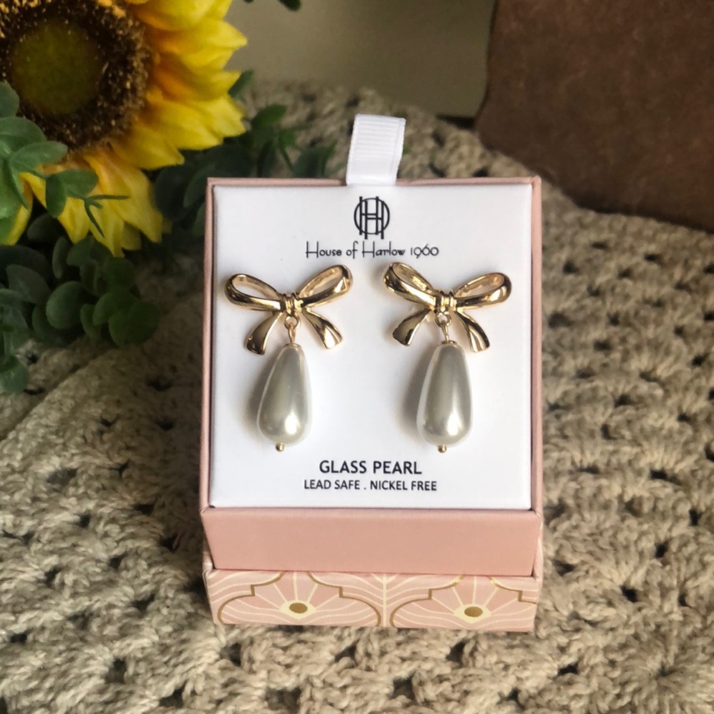 House of Harlow 1960 Glass Pearl BOW Earrings